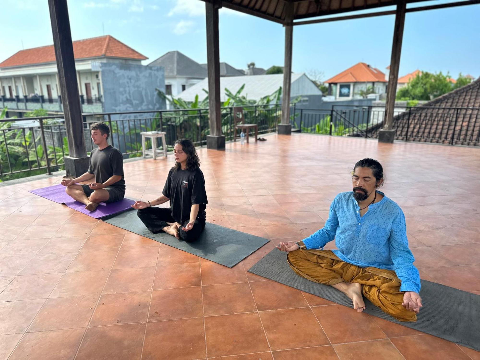 Bali Telaga Hati Yoga Healing And Retreat Center Hostel Санур Екстер'єр фото