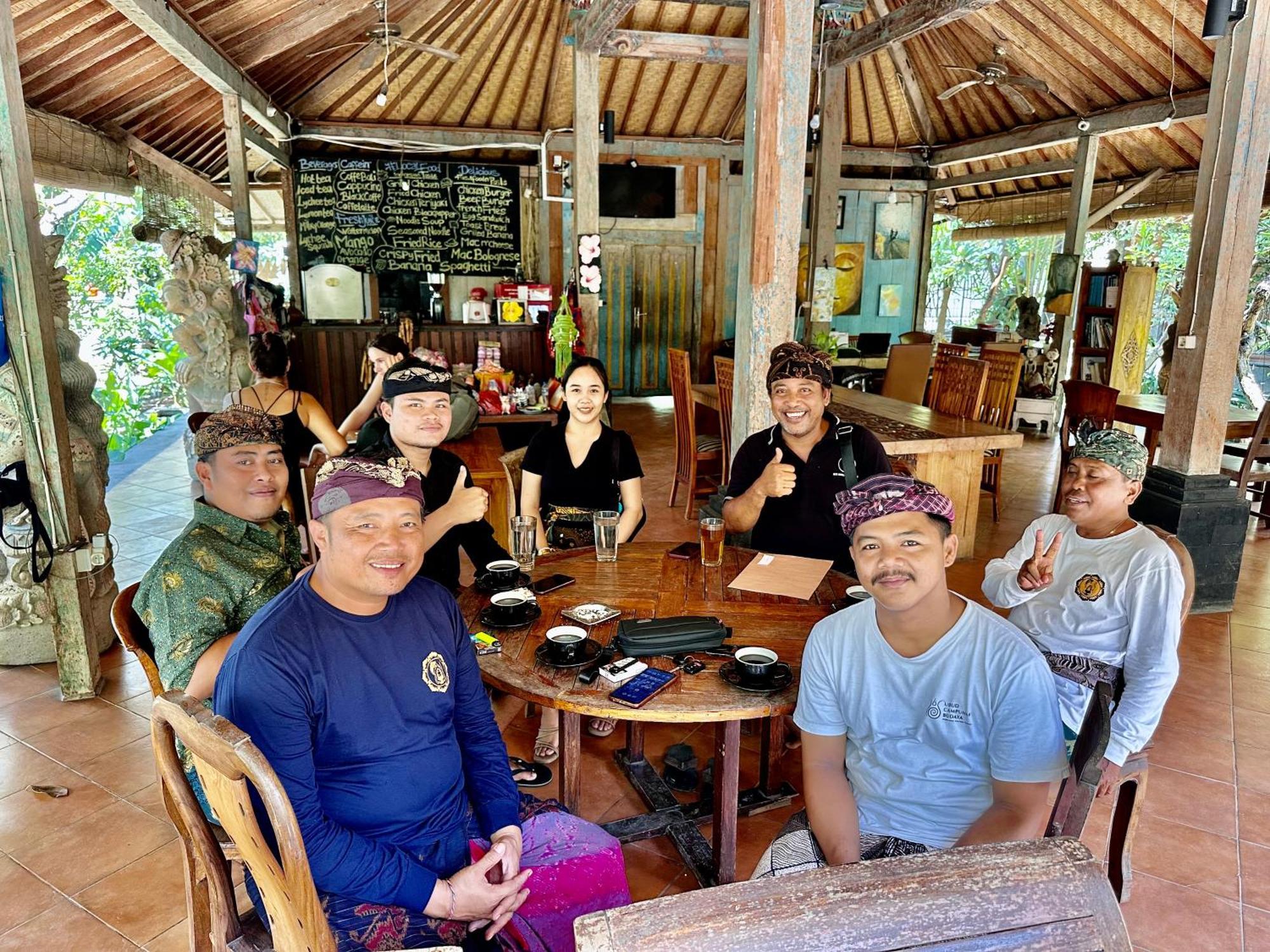 Bali Telaga Hati Yoga Healing And Retreat Center Hostel Санур Екстер'єр фото
